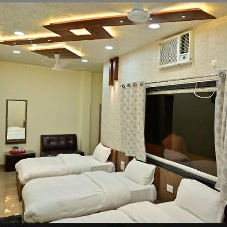 Hotel Raghuveer Inn By Bookingcare Sitapur Muafi Экстерьер фото
